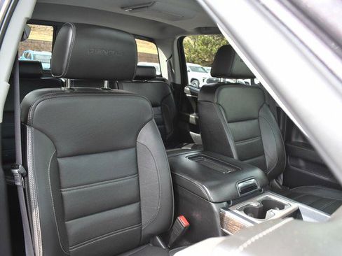 Used 2016 GMC Sierra 2500 Denali w/ Duramax Plus Package image 27