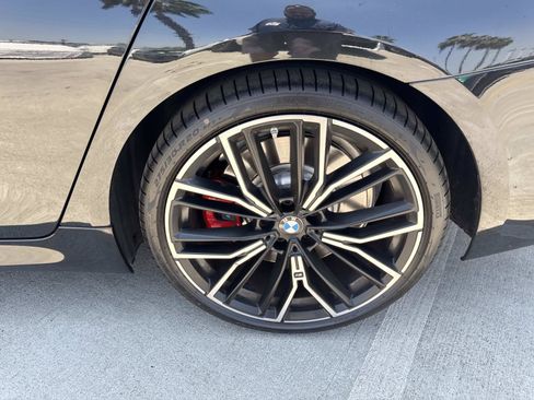 Certified 2023 BMW M550i xDrive w/ Executive Package AWD/4WD image 6