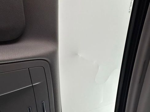 Used 2018 Chevrolet Tahoe LT image 33