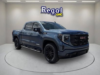 New 2026 GMC Sierra 1500 Elevation w/ Elevation Premium Package
