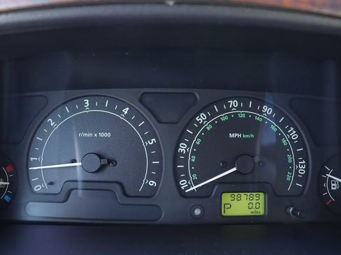 Used 2004 Land Rover Discovery SE image 22