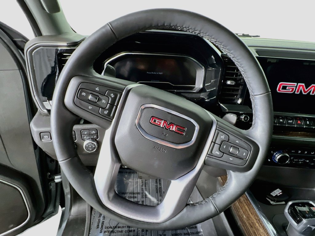 Used 2025 GMC Sierra 1500 Elevation w/ Elevation Premium Package AWD/4WD image 10