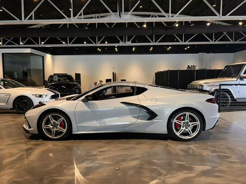 Used 2020 Chevrolet Corvette Stingray Premium Cpe w/ 3LT Preferred Equipment Group RWD image 2