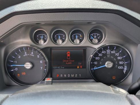 Used 2016 Ford F250 XLT w/ XLT Value Package AWD/4WD image 13