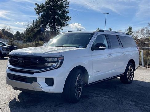 New 2025 Ford Expedition Max Platinum w/ Driver's Package image 24