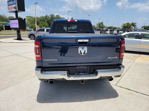 Used 2019 RAM 1500 Laramie AWD/4WD image 4