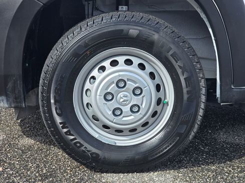 Used 2024 RAM ProMaster 3500 w/ Delivery Van Package image 29