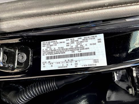 Used 2024 Ford F150 Lariat w/ Equipment Group 502A High AWD/4WD image 19