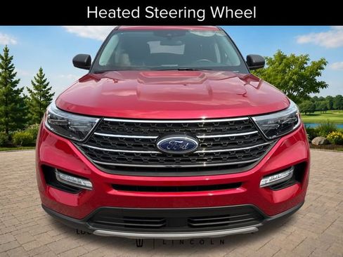 Used 2023 Ford Explorer XLT w/ Equipment Group 202A AWD/4WD image 11