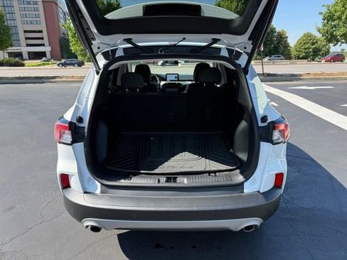 Used 2022 Ford Escape SEL AWD/4WD image 6