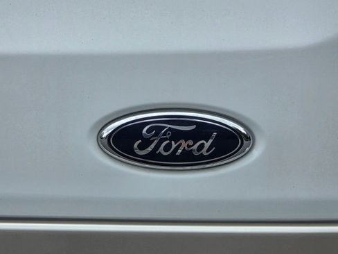 Used 2018 Ford Transit 250 148 Medium Roof w/ Exterior Upgrade Package RWD image 39