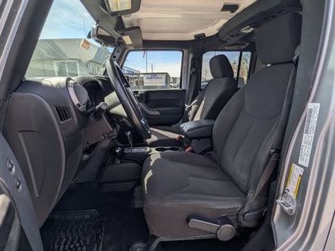Used 2014 Jeep Wrangler Unlimited Sport w/ Quick Order Package 24S AWD/4WD image 3