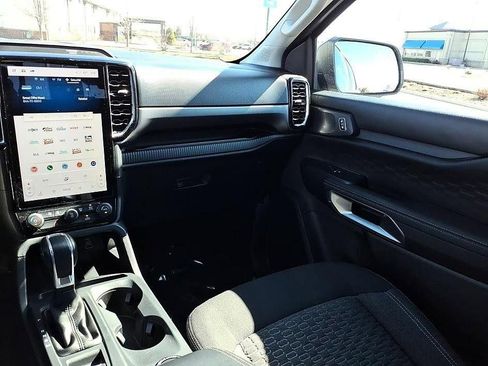 Used 2024 Ford Ranger XLT AWD/4WD image 19