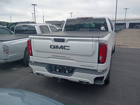 Used 2024 GMC Sierra 1500 Denali Ultimate AWD/4WD image 11