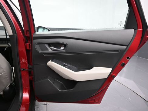 Certified 2024 Honda Accord LX image 36