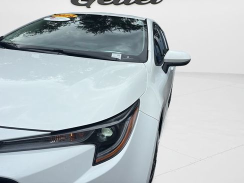 Used 2024 Toyota Corolla LE FWD image 22