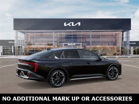 New 2026 Kia K4 GT-Line image 6