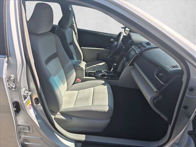 Used 2014 Toyota Camry LE FWD image 18