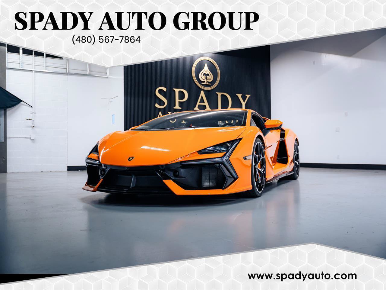 Used 2025 Lamborghini Revuelto AWD/4WD image 1