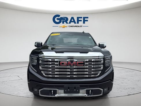 Used 2023 GMC Sierra 1500 Denali w/ Technology Package AWD/4WD image 12