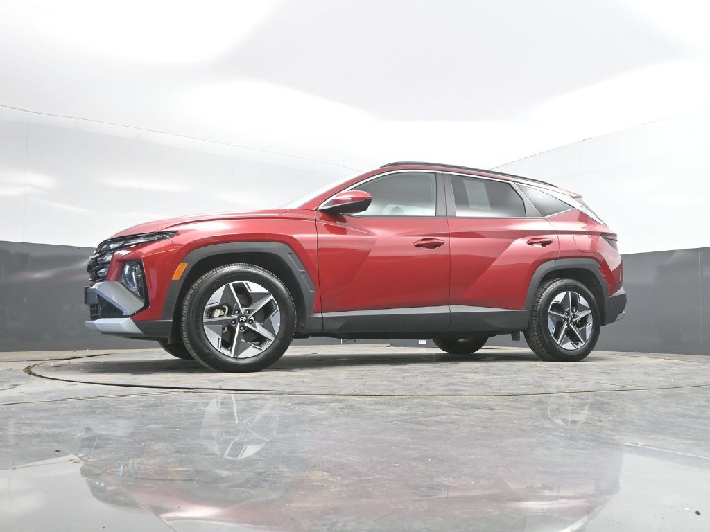 Used 2025 Hyundai Tucson SEL FWD image 36