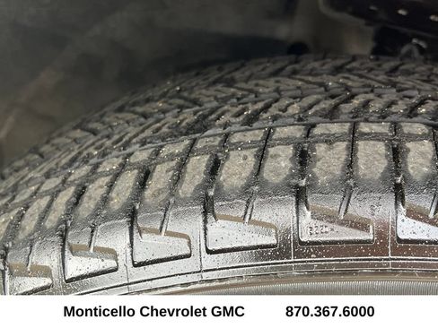 Certified 2024 GMC Terrain SLE w/ Driver Convenience Package FWD image 29