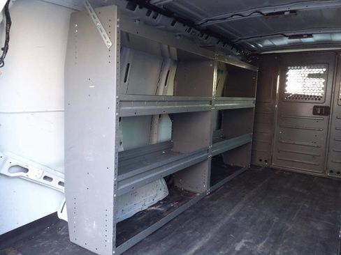 Used 2019 Chevrolet Express 2500 w/ Driver Convenience Package image 7