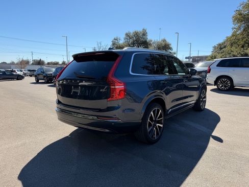 Certified 2023 Volvo XC90 B5 Plus w/ Protection Package Premier image 6