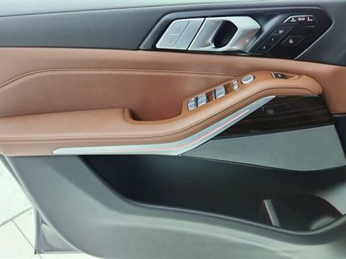 Used 2026 BMW X7 xDrive40i image 39