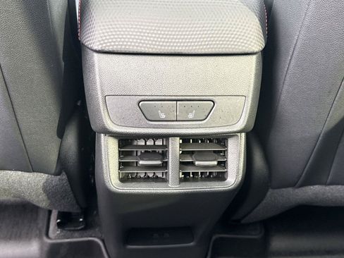Used 2025 Chevrolet Equinox RS w/ Safety and Technology Package AWD/4WD image 22