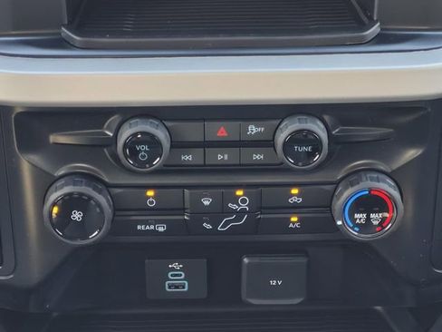 New 2026 Ford F350 XL w/ XL Chrome Package AWD/4WD image 15