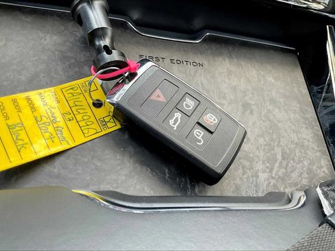 Used 2023 Land Rover Range Rover Sport First Edition image 17