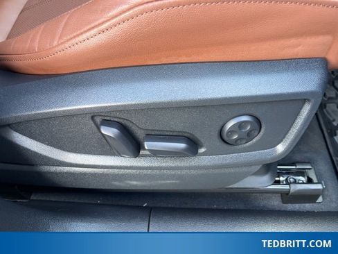 Used 2022 Audi Q5 2.0T Prestige w/ Prestige Package image 22