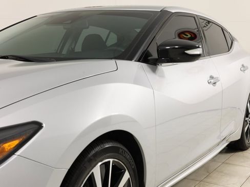 Used 2023 Nissan Maxima SV w/ Floor Mat Group image 47