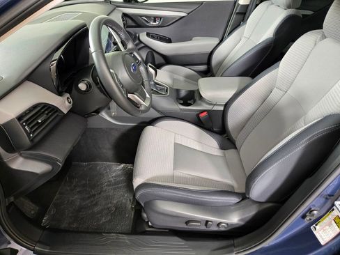 Certified 2025 Subaru Outback Premium AWD/4WD image 15