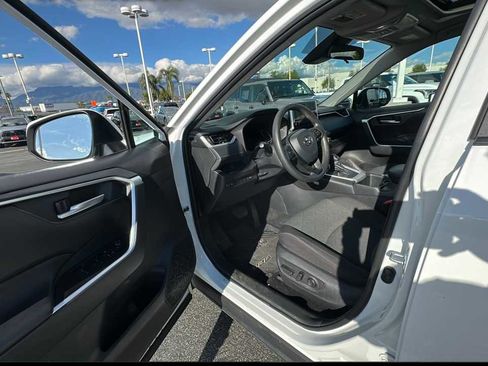 Certified 2024 Toyota RAV4 XLE image 6