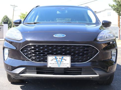 Used 2020 Ford Escape Titanium AWD/4WD image 13