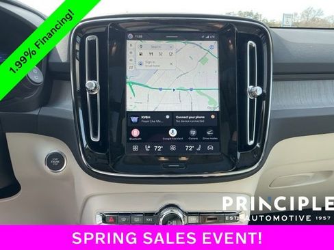 New 2026 Volvo XC40 B5 Plus w/ Protection Package Premier AWD/4WD image 17