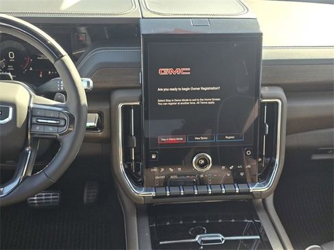 New 2026 GMC Yukon Denali Ultimate image 15