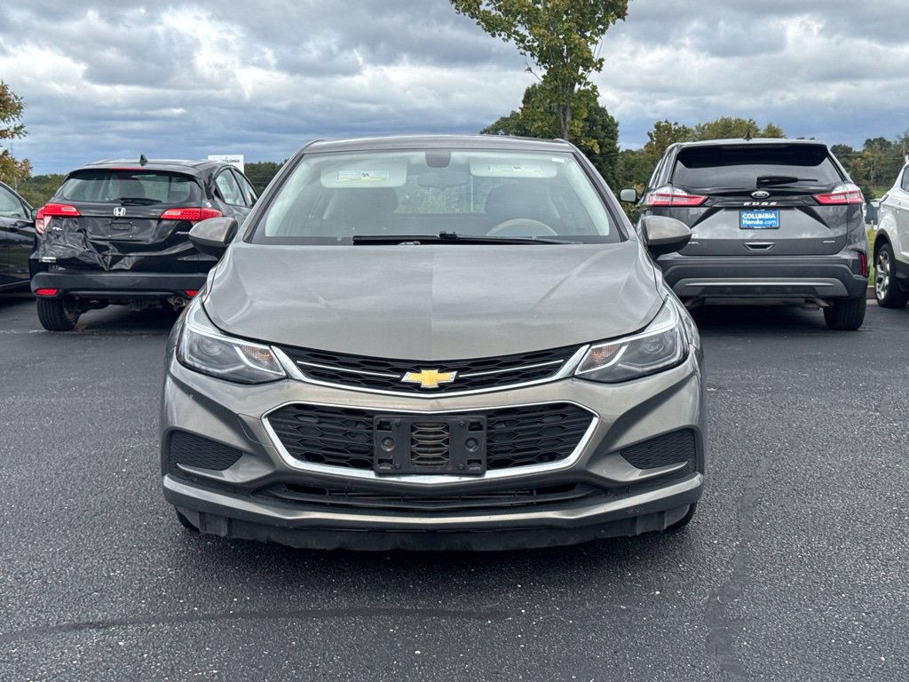 Used 2017 Chevrolet Cruze LT FWD image 7