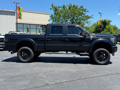 Used 2014 Ford F250 Lariat w/ Lariat Ultimate Package AWD/4WD image 9