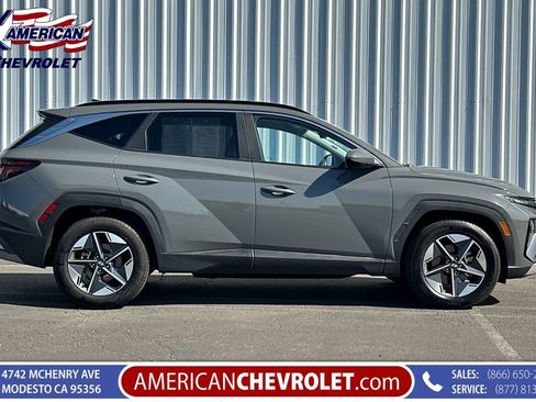 Used 2025 Hyundai Tucson SEL FWD image 3