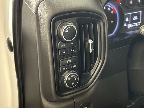 Used 2022 Chevrolet Silverado 1500 W/T w/ WT Value Package AWD/4WD image 13
