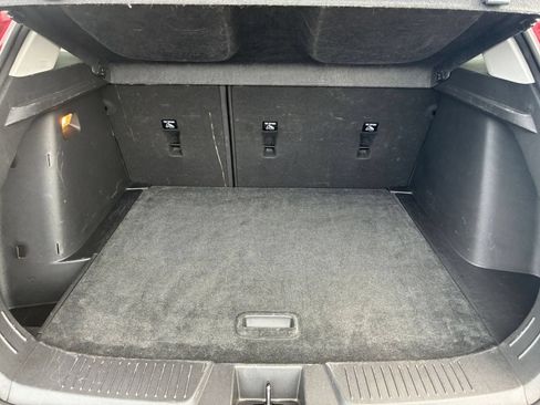 Used 2025 Chevrolet Trax LT w/ LT Convenience Package FWD image 29