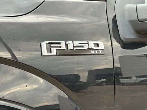 Used 2016 Ford F150 XLT w/ Equipment Group 302A Luxury image 10