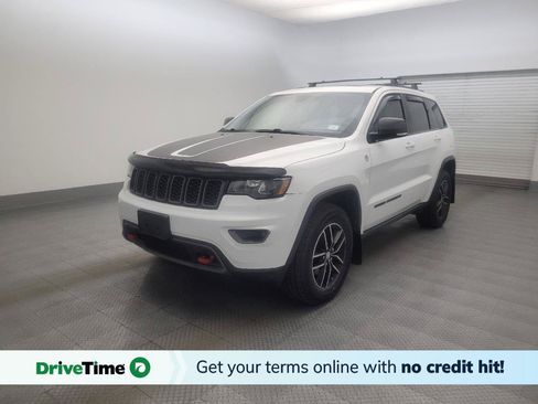 Used 2017 Jeep Grand Cherokee Trailhawk AWD/4WD image 1