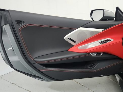 Used 2024 Chevrolet Corvette Stingray Premium Cpe w/ Z51 Performance Package RWD image 16