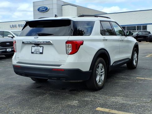Used 2022 Ford Explorer XLT image 29