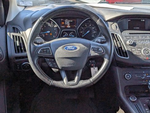Used 2016 Ford Focus SE w/ Equipment Group 201A image 13