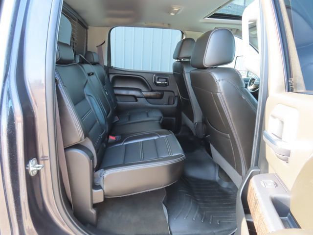 Used 2016 GMC Sierra 2500 Denali w/ Duramax Plus Package AWD/4WD image 28